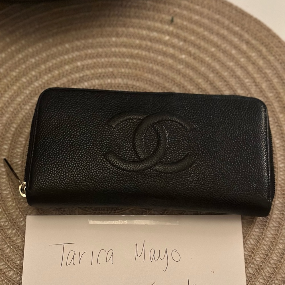 Chanel Caviar Wallet